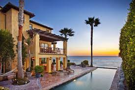 Home Of The Week Redondo Beach Beachfront House Beachfront Home Luxury Homes Dream Houses