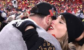 7 videos of Travis Kelce and Taylor Swift celebrating Chiefs AFC title
