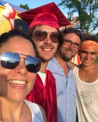 Been quiet for a bit… This is weird 2 weeks ago our dad died in a sudden  accident and everything has changed now. It's a big hit