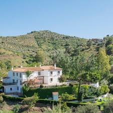 Alojamientos rurales baratos en málaga. Descubre El Encanto De Malaga Con Una Casa Rural Vrbo Espana