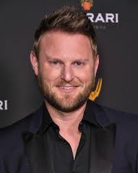 Rebecca Snavely's Instagram, Twitter & Facebook