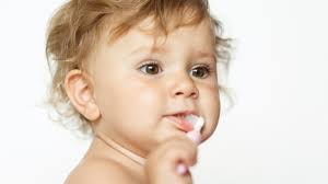 Bei meinen kindern hat sich für das zähneputzen ein „fingerling aus mikrofaser (fa. Baby Zahne Richtig Putzen Letsfamily