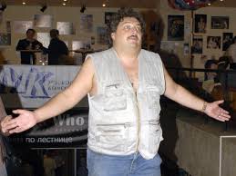 Его мама, наталья иосифовна быкова, преподавала русский язык и литературу в школе. Zachem Narodu Dmitrij Bykov Mk