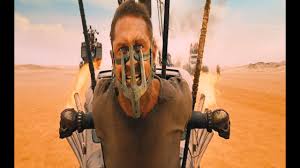 Assombrado por seu turbulento passado, max rockatansky (tom hardy) acredita que a melhor maneira de sobreviver é vagar sozinho. Mad Max Estrada Da Furia Trailer Oficial 2 Leg Youtube