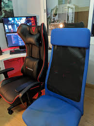 Garoo V Twitter الكرسي القديم Ikea Markus بعد إحالته للتقاعد ٨ سنوات خدمة مع الجديد ترقبوا مقارنة دقة التصويب بين القديم والجديد