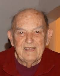 Maxwell Weaver's Instagram, Twitter & Facebook