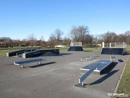He completed his internal medicine internship and residency and his fellowship in gastroenterology at the university of california, moffitt hospital in san. Skatepark Lubin Extension Skateparks Bau Und Entwerfen Von Skateanlagen Professionelle Skateanlage Techramps