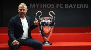 Mit einem überragenden ergebnis von 8:2 hat der fc bayern münchen den fc barcelona geschlagen. The Treble Comes Home Hansi Flick Brings The Champions League Trophy To The Museum