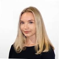 Elle Valentine Email & Phone Number