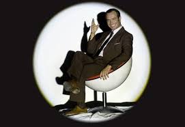 Tout le monde se méfie de tout le monde, tout le monde complote contre tout le monde : Oss 117 Le Caire Nid D Espions Ou L Histoire D Un Film Cine Tele Co