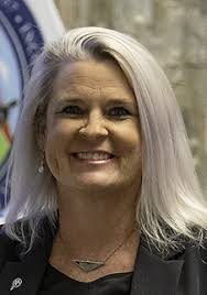 Miracle child: Death — and near death — unite mama bears in time of need