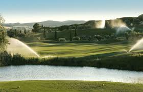 Ma ci pensa il sottosegretario pierpaolo sileri a smorzare gli entusiasmi.colpa della temutissima variante delta: Toscana Golf Club In Gavorrano Tuscany Italy Golf Advisor