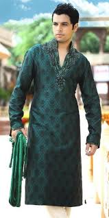 25 Stylish Pakistani Groom Mehndi Dresses For This Season Indian Wedding Wear Mehndi Dress Mehndi Dress For Mens