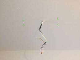 In meinem mietvertrag steht drin, nachtruhe von 22 bis 7 uhr und handwerktätigkeiten (bohren, hämmern und ähnliches) sollen bis 20 uhr erledigt sein. Deckenlampe Wo Sicher Bohren Technik Technologie Strom