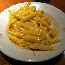 Jan 25, 2021 · broccoli cheddar mac & cheese large (770 cal.), small (390 cal.), bread bowl (1050 cal.) shell pasta in a blend of creamy cheese sauce and tangy white cheddar cheese, simmered with seasoned broccoli, and carrots. Outback Steakhouse Mac A Roo Macaroni Cheese Outback Steakhouse Mac And Cheese Outback Steakhouse Mac And Cheese Recipe Kids Mac And Cheese Recipe