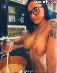 Country.Rae  raelynnofficial  thenicolerae Nude Leaks Photo 12 - NudoStar