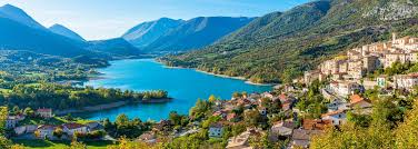It is situated in the central part of italy, to the east of rome on the adriatic sea. Turismo Abruzzo It La Guida Online Per Le Tue Vacanze In Abruzzo