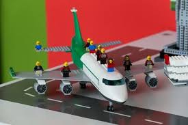 Afi palace cotroceni e inima orasului, destinatia ideala pentru cumparaturi, distractie, relaxare si afaceri. Superconstructorii ExpoziÅ£ie InteractivÄƒ Cu Produse Lego In PremierÄƒ In Romania Advertising4u Ro