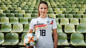 See more of herren nationalmannschaft dtfb e.v. Mit Diesen Trikots Spielt Deutschland Bei Der Frauenfussball Wm W V
