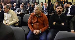 En el caso de lópez, realizó varias contrataciones para la misma empresa. El Caso Baez Agranda La Imagen De Impunidad Del Poder Bank Magazine