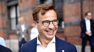 Ulf kristersson in 2018 swedish general election, 2018 (cropped).jpg681 × 1,076; Ulf Kristerssons Besked Till Malmoborna Pa Centralen