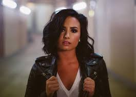 All the colour is reserved for demi's hair which is cut in long layers and styled in amazing loose waves reaching down almost to her waist. Has Demi Lovato Got A Bob Haircut Again We Investigated