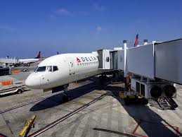 Hay pilotos de diversas nacionalidades, entre ellas chile, argentina, brasil. Delta Suma Mas De 1 000 Vuelos Para Julio Y Proyecta El Regreso A Santiago De Chile Para Mediados De Agosto Alnnews