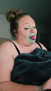 Squish the Jellyfish Behind the Scenes Sing-Along Fun