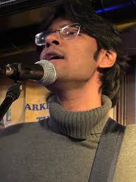 Temperatures were plummeting outside, but inside was warmed up by the  superb music onstage and the appreciative response of a packed audience.  Our thanks to John Lindsay, Grainne McGlone, Jim Loughran, Debajyoti