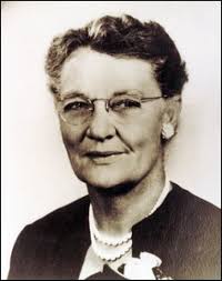 Eriksmoen: First female professional umpire was considered best in the West 