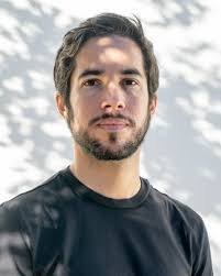 Bernardo Hernandez's Instagram, Twitter & Facebook