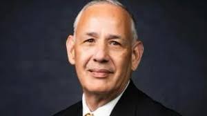 Efrain Amaya's Instagram, Twitter & Facebook