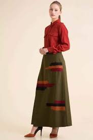 Kayra Tesettur Yun Etek Modelleri Moda Tesettur Giyim Moda Stilleri Etek Etek Modelleri