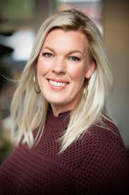 Melissa Boissonneault's Instagram, Twitter & Facebook