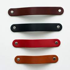 Le Tiroir Manime S1 Cabinet En Cuir Poignees De Tasse Poignees Etsy Cabinet Handles Drawer Handles Cupboard Handles