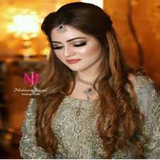Are You Looking For Human Hair Extensions In Delhi In 2020 Engagement Hairstyles Indian Hairstyles Bridal Hair Buns