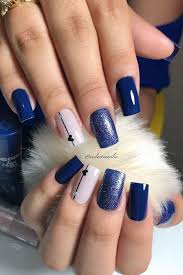 Complete your looks with this navy blue nail art by @smnski. Pin On Nail