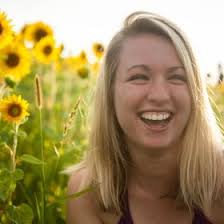 Carrie Farrell (carrieafarrell)