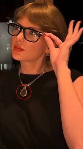 Swifties Are Convinced Taylor Swift Will Perform At The 2026 Super Bowl  #taylorswift #superbowl #swiftie #traviskelce