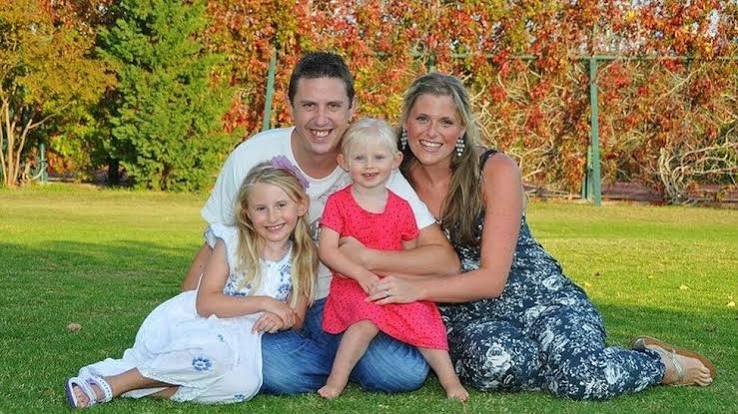 PC Dave Phillips murder trial: Accused 'did not see' officer - BBC News
