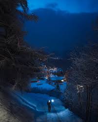 1000 Beautiful Christmas Snow Photos Pexels Free Stock Photos Let us know your favourite for people living in regions too warm for snowfall, you can calm your mood down by having some the more welcoming the christmas wallpapers are, the more christmas spirit is triggered. 1000 beautiful christmas snow photos