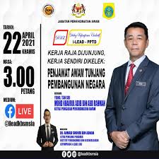 Beliau memulakan perkhidmatan dalam dunia pendidikan pada 1986 sebagai guru di beberapa sekolah di selangor dan kedah sebelum menyambung perkhidmatan di pelbagai organisasi di kpm. Portal Kerajaan Negeri Selangor Darul Ehsan