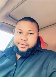 Darryl Tomlin's Instagram, Twitter & Facebook