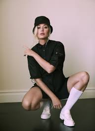 Последние твиты от katy perry (@katyperry). Watch Katy Perry Share Her Favorite Thing About Motherhood Katy Perry Baby New Music