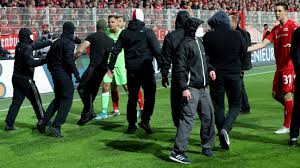 Fc union berlin für einen eklat gesorgt. Union Berlin Keeper My Wife Called Me An Idiot After Derby Win Vs Hertha Footballghana