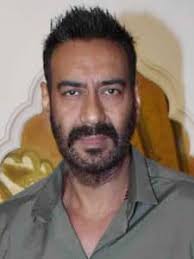 He made his film debut with phool aur kaante in 1991 and received a filmfare award for best male debut for his performance in the film. Ajay Devgan Latest News Videos And Photos On Ajay Devgan India Com News