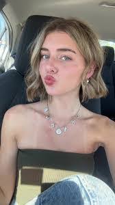 Abby Painter's Instagram, Twitter & Facebook