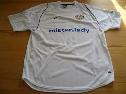 Nk dinamo zagreb croatia zagreb trikot jersey 1995 1996 lotto xxl. Dinamo Zagreb Trikot Home 2015 16 Puma Grosse S Neu Fussball Fussball Trikots