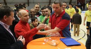 Dit is het livetopic voor de loting voor de halve finales van de toto knvb beker. Video Loting Halve Finale Knvb Beker Zaalvoetbal Het Amsterdamsche Voetbal