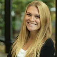 Avery Marsh's Instagram, Twitter & Facebook